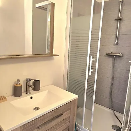 Apartment F2 En Centre Proche Gare *